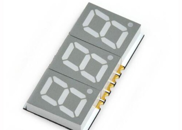 Ultra légèrement 0,56" 3 affichage de segment mené blanc de segment des chiffres SMD 7 7